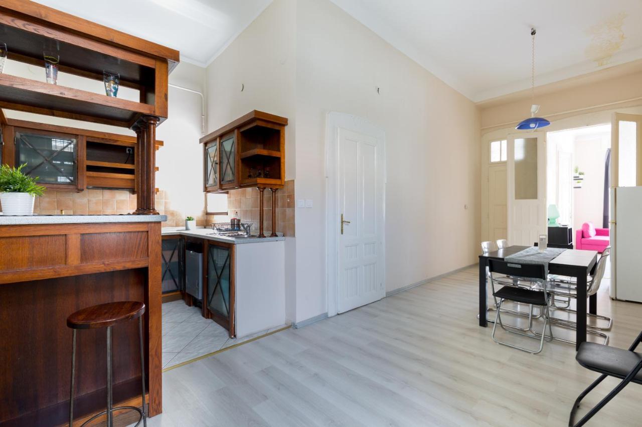 Budapesteasyflat Wesselenyi Апартаменты *